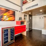 Century Park Hotel La (Adults Only)